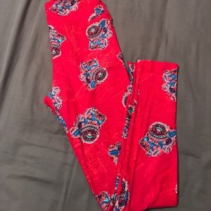 Camera lularoe leggings