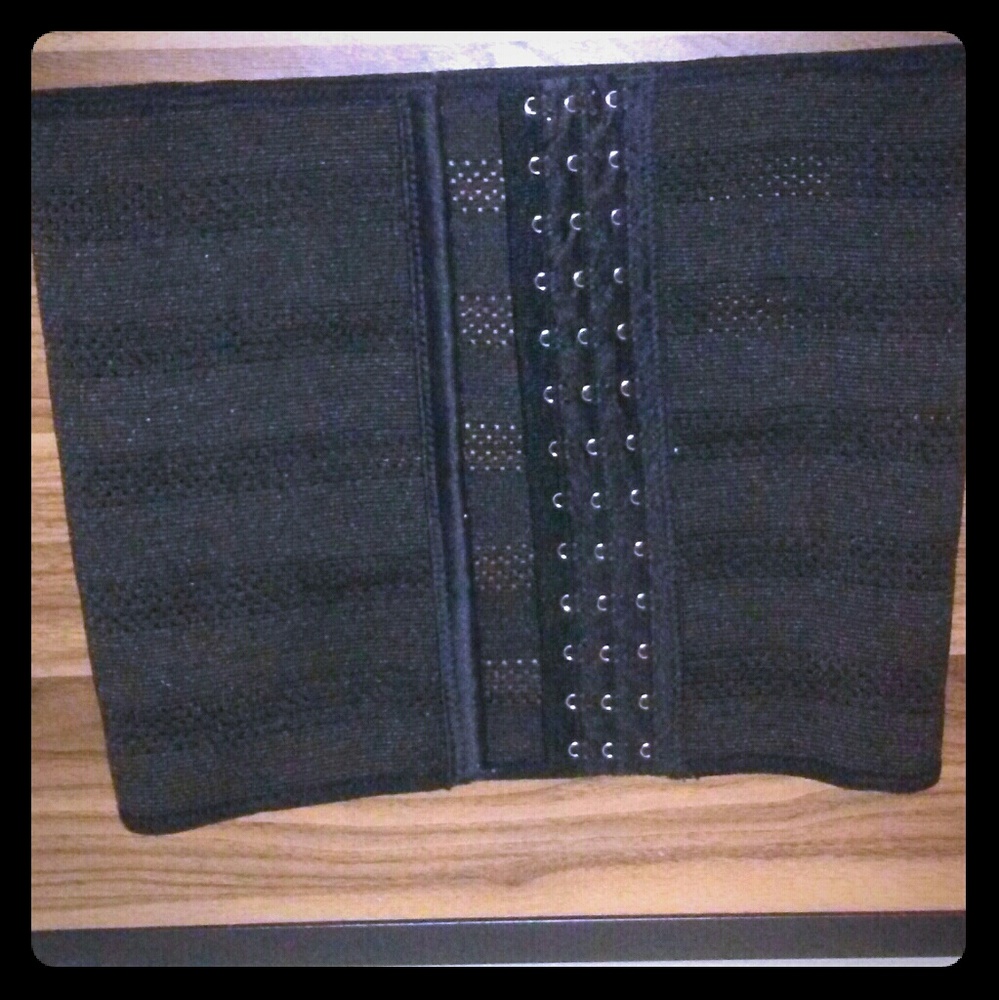 Xs waist trainer
