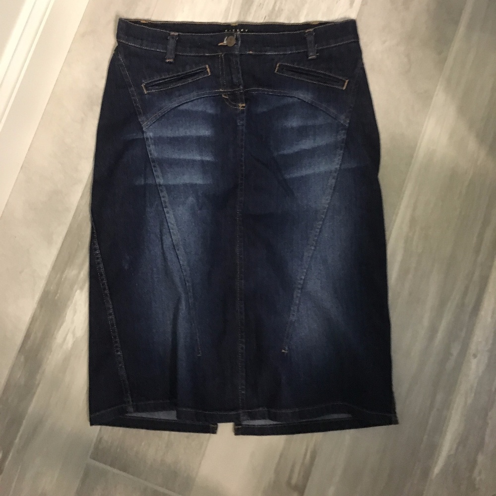 Sisley Denim Pencil Skirt