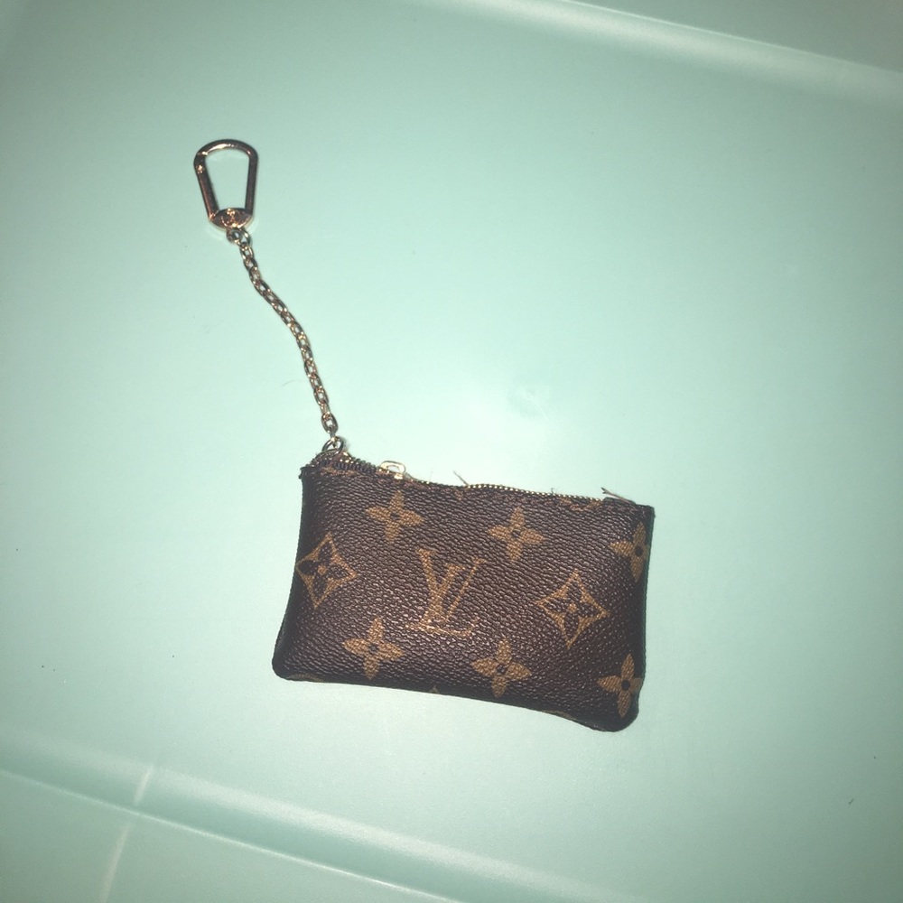 Louis Vuitton card holder!