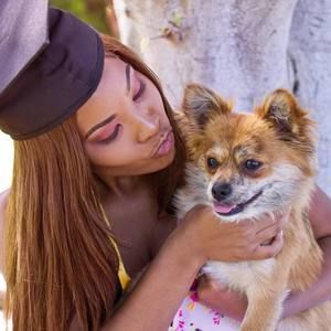 Meet your Posher, Geneva