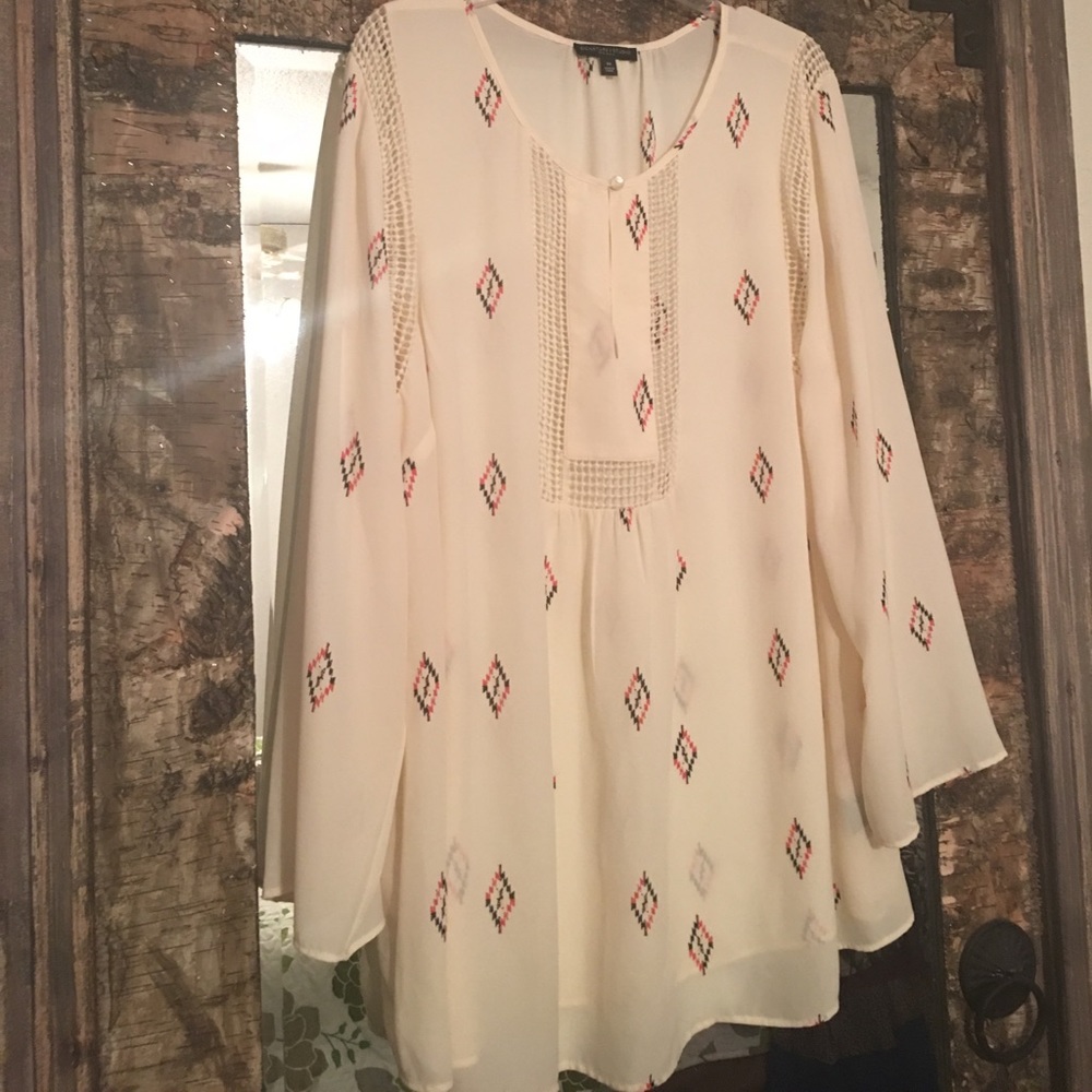 Beautiful Aztec Print Blouse