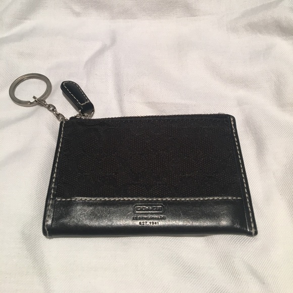 Black Coach change purse - Picture 1 of 4