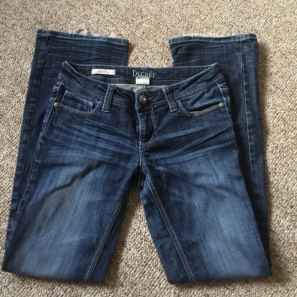 Size 7 boot cut Decree women's jeans