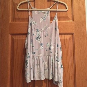 💥SALE💥Urban Outfitters gray tank top with design