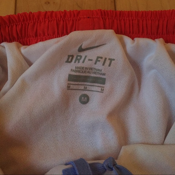 Nike Dri-Fit shorts - Picture 2 of 2