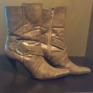 Beige Fall boots