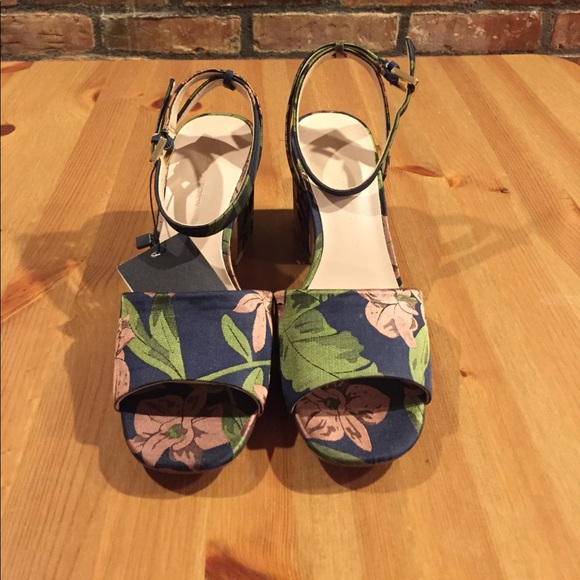 Zara Shoes - Zara floral embroidered heeled sandal