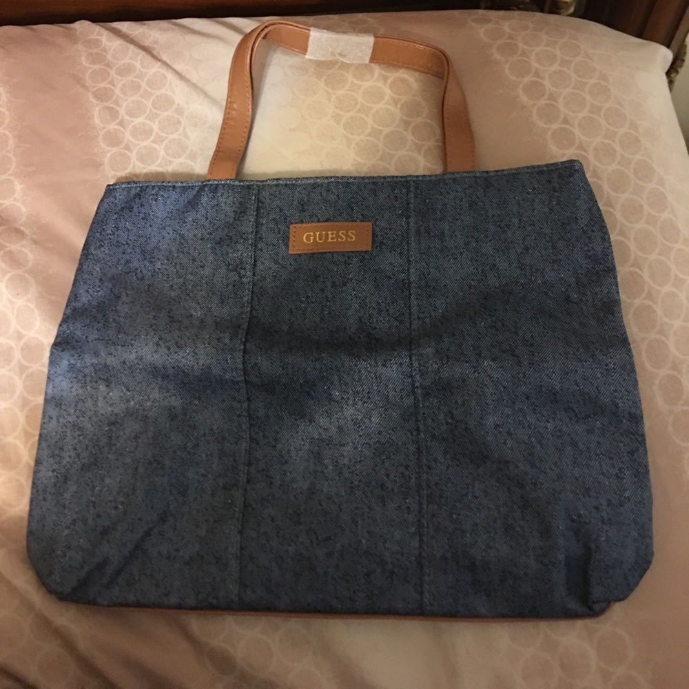 Guess purse