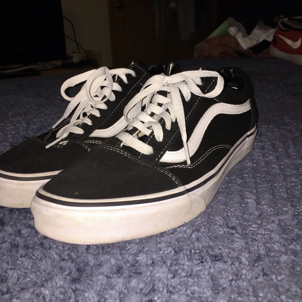 Black vans