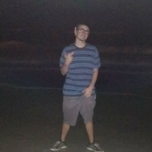 Meet your Posher, Cameron