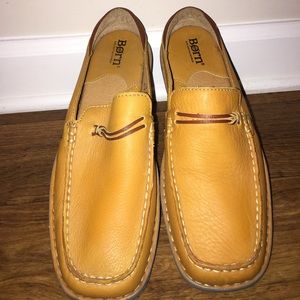 Born leather slides.