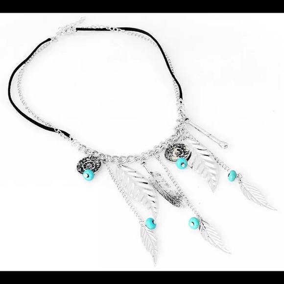 Long Multilayer Leaves Tassel Necklace w/ stones. - Picture 3 of 5
