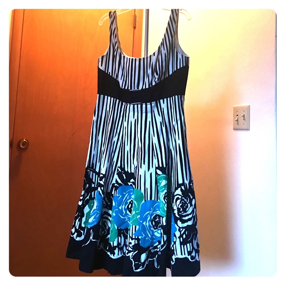 Size 8 Nine West dress