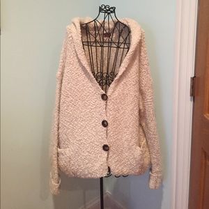 NWOT Slouchy knit oversized sweater with buttons