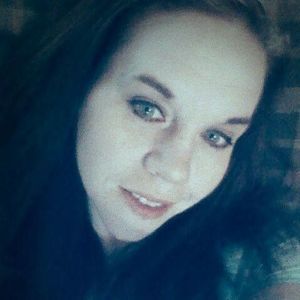 Meet your Posher, Connie