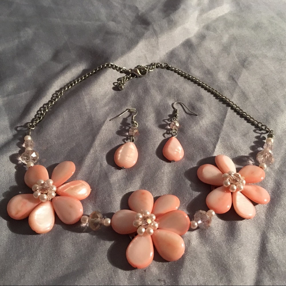 Charming Charlie Flower Jewelry
