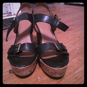 Black Wedges