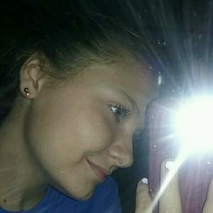 Meet your Posher, Abby