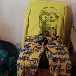 JAMMIES note top xl bottoms large..