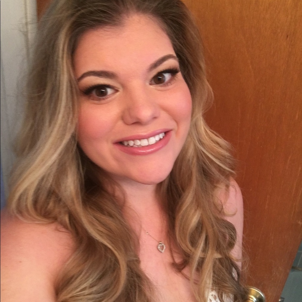 Meet your Posher, Erin