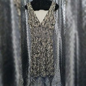 The Limited sleeveless stretchy neutral dress