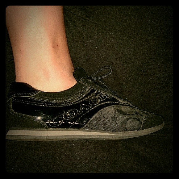 Coach Shoes - Picture 1 of 4