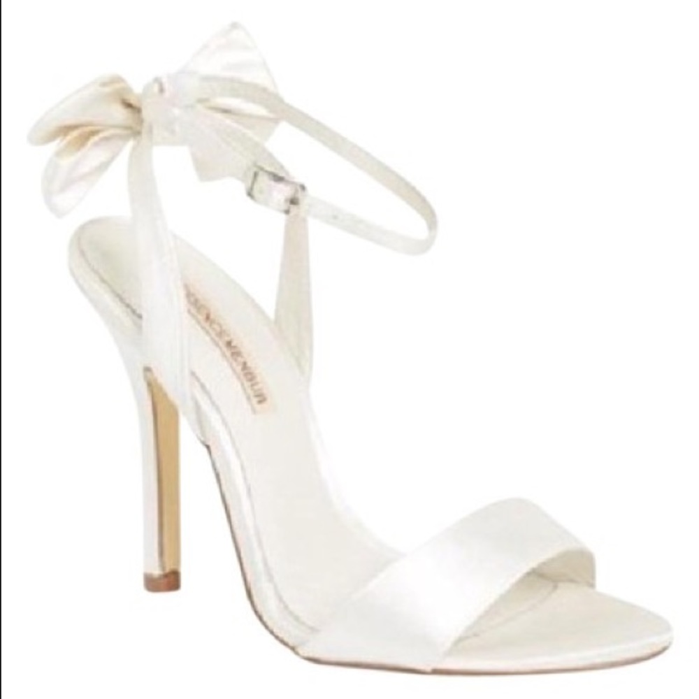 White Bow Heeled Sandals From Menbur!