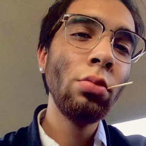 Meet your Posher, Javier