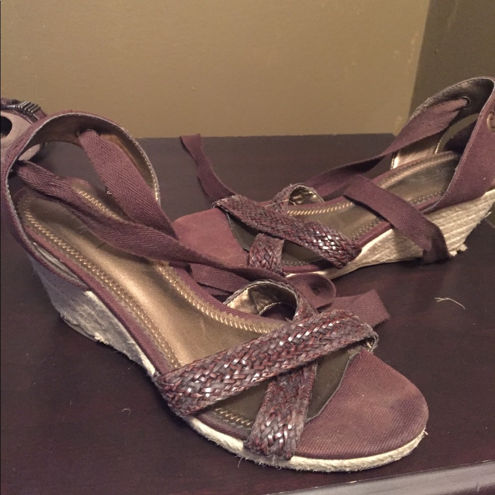 Lace up sandals