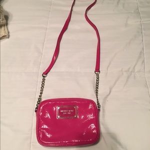 Pink leather Micheal Kors cross body