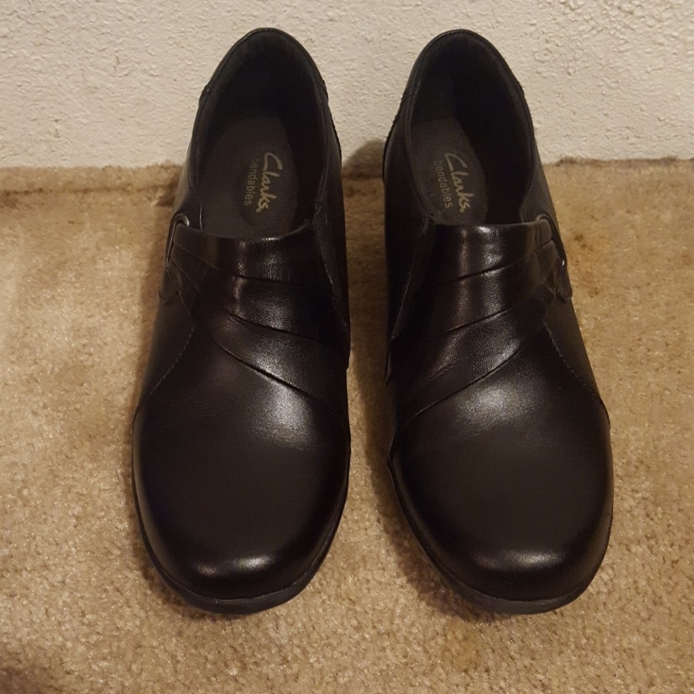 CLARKS Bendables