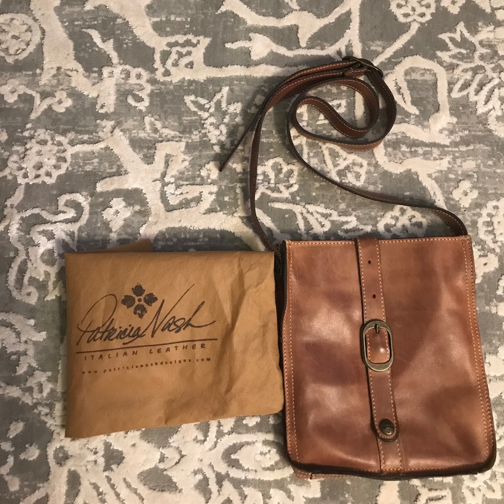 Genuine italian leather crossbody