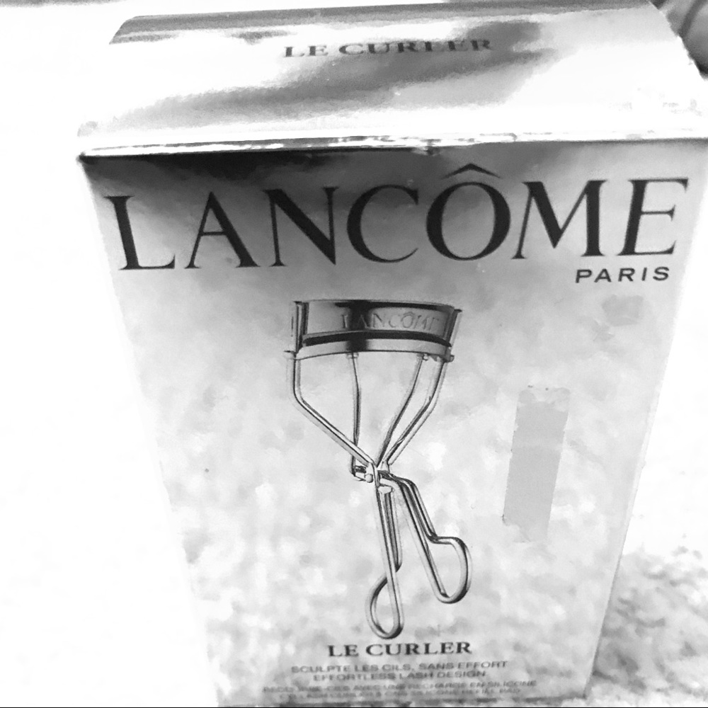 ***New*** Eyelash curler