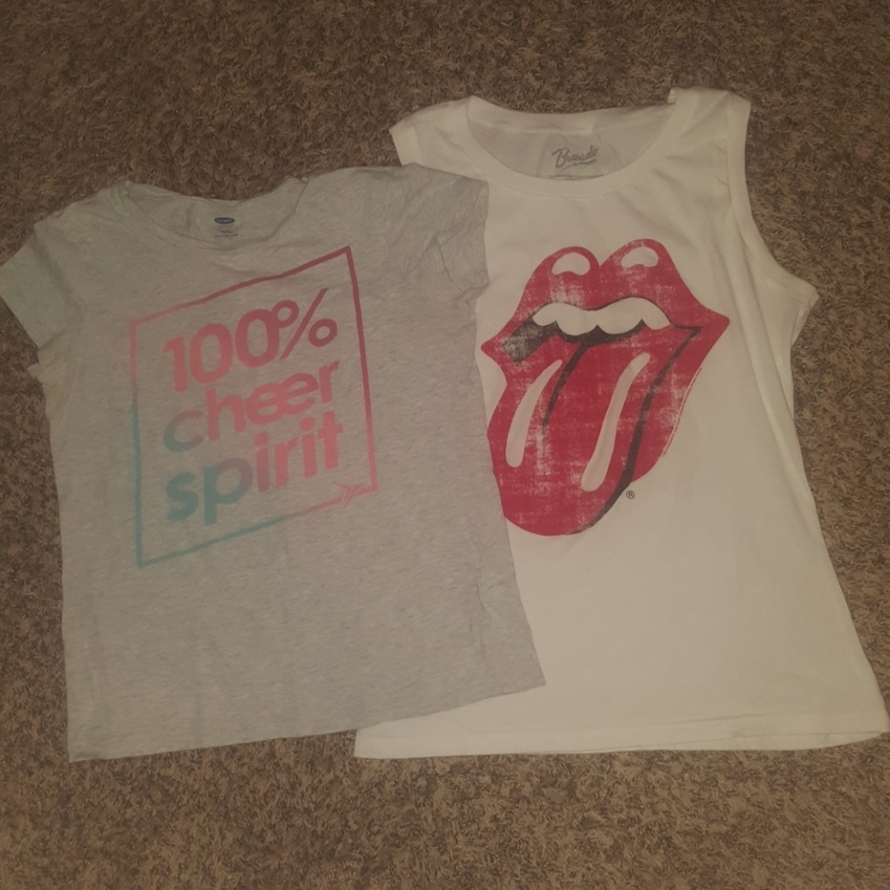 Bundle of two cute tops