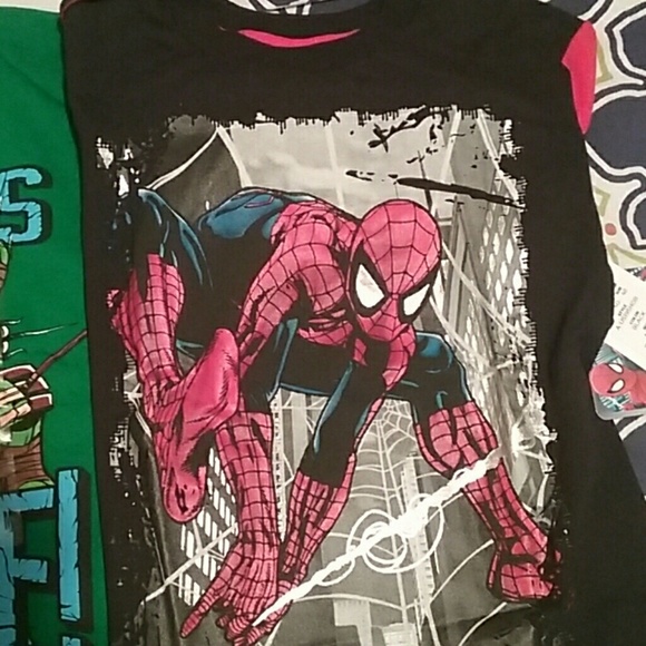 Kids Super Heroes T shirts  (Bundle) - Picture 3 of 4