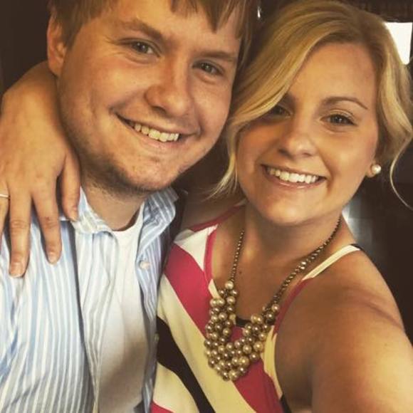 Meet your Posher, Andrea - Picture 2 of 8