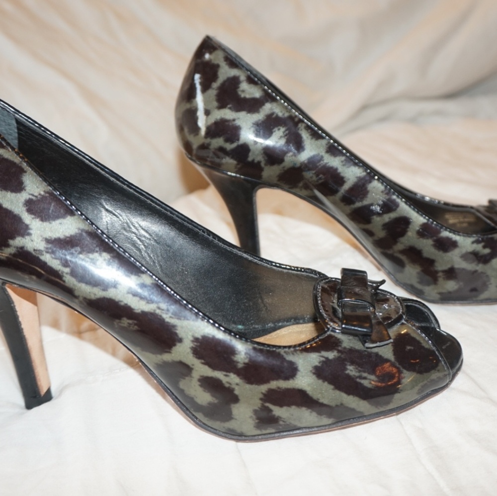 Heels with peep toe