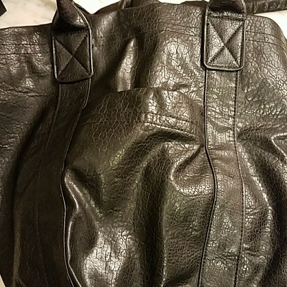 Black Kenneth Cole bag - Picture 5 of 5