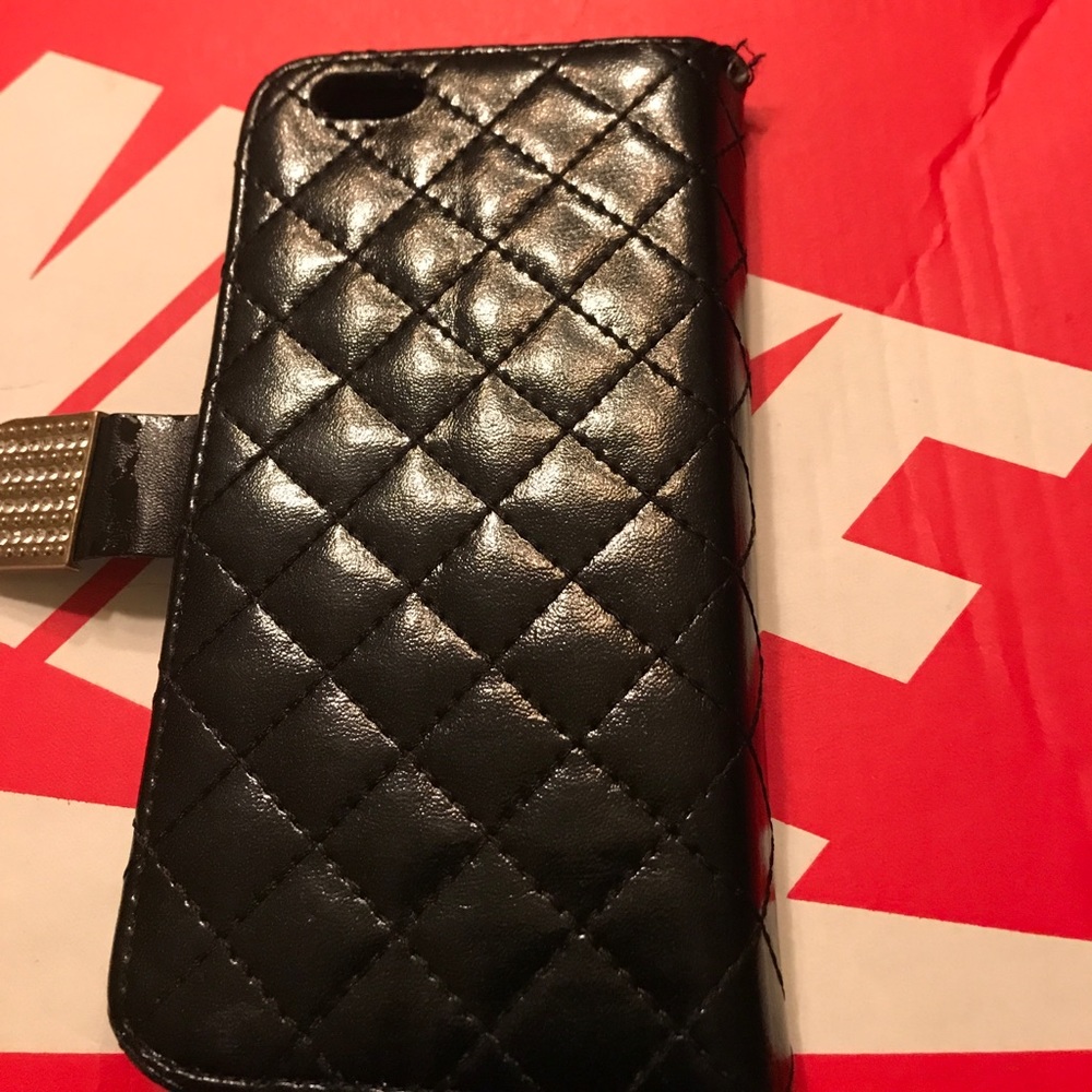 iPhone 6+/6s+ case - Picture 3 of 3