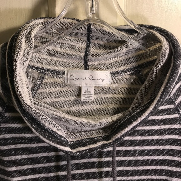 Super cute cowl neck sweatshirt - Picture 2 of 2