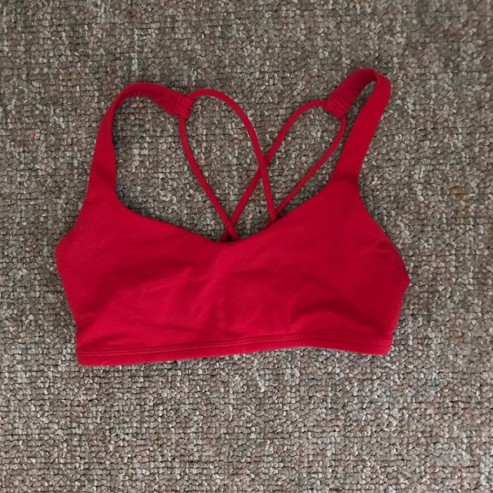 Lululemon bra size 4