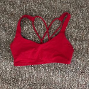 Lululemon bra size 4