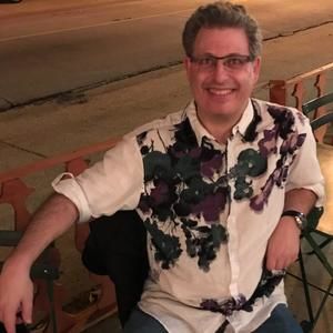 Meet your Posher, Lawrence