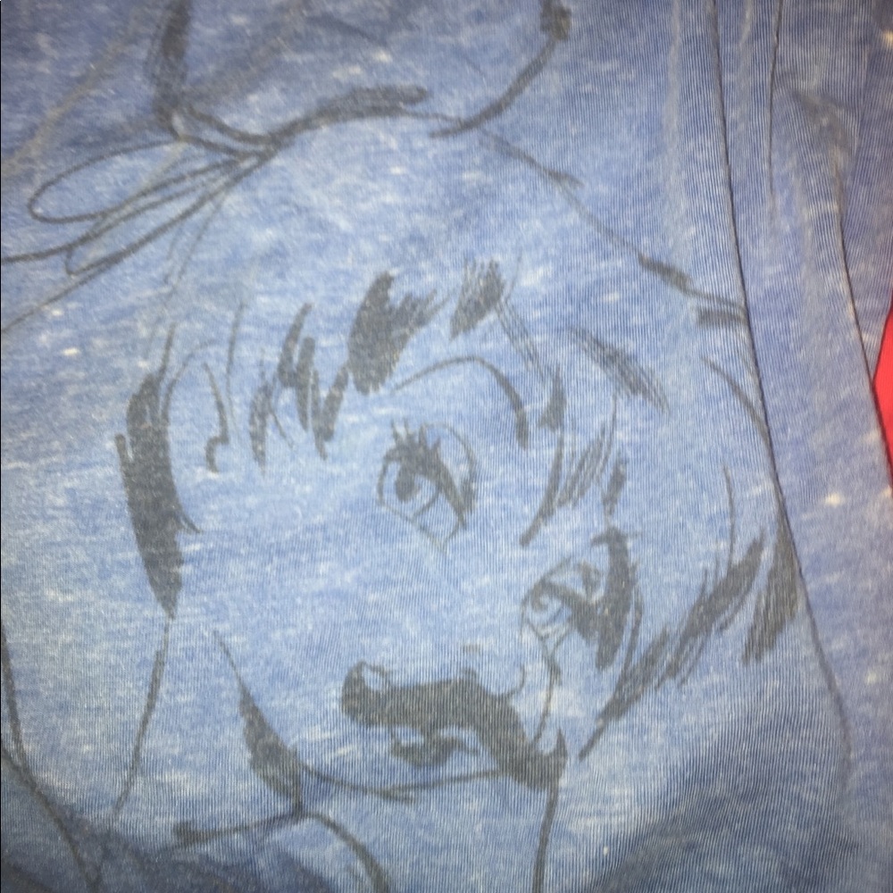 Disney tee - Picture 3 of 3