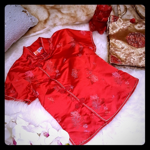 Beautiful Cheongsam Top - Picture 1 of 4
