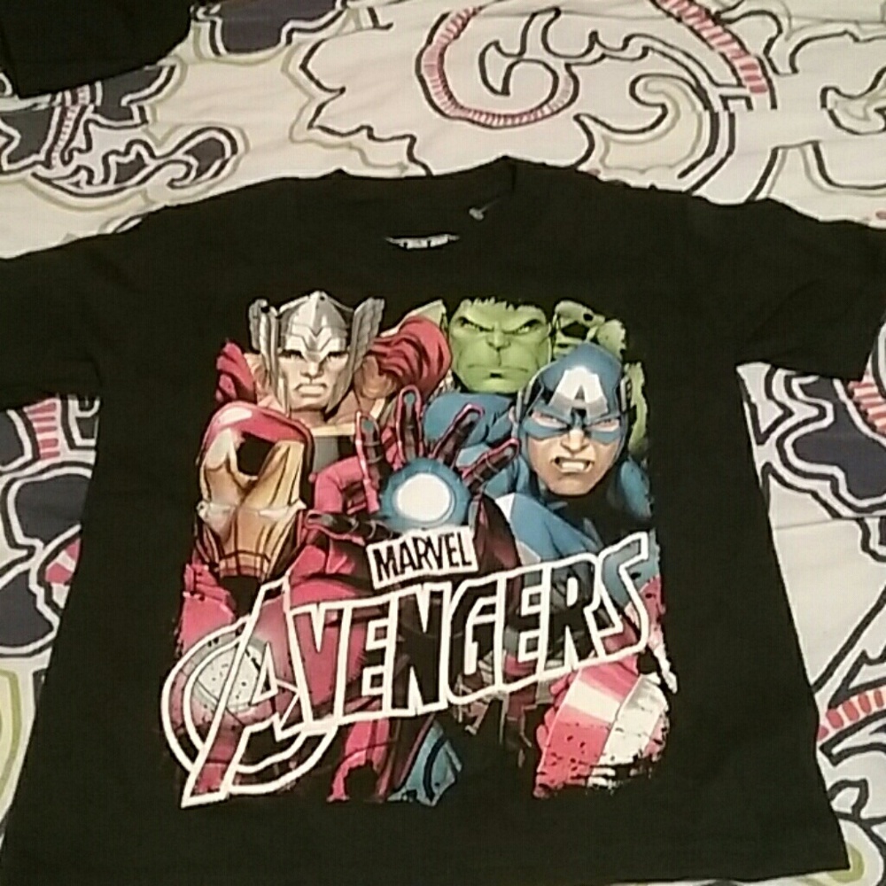 Kids Avengers T shirt
