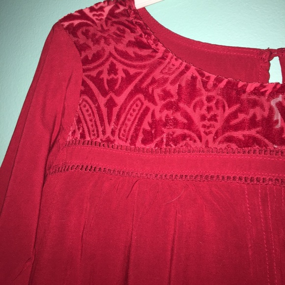 Long Sleeve Blouse - Picture 2 of 3