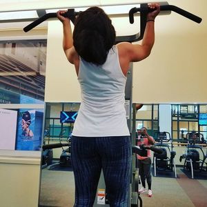 Meet your Posher, Taylaura