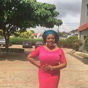 Meet your Posher, Uyi-idahor